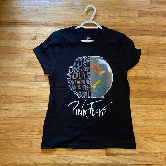 HANES Black T Shirt Short Sleeve with Pink Floyd Band Text and Image Size M - Picture 8 of 8